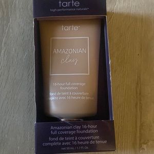 TARTE Amazonian Clay 32N Medium Neutral